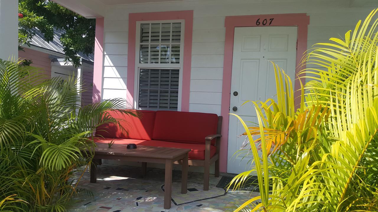 Courtney'S Place Historic Cottages & Inns Key West Exterior foto