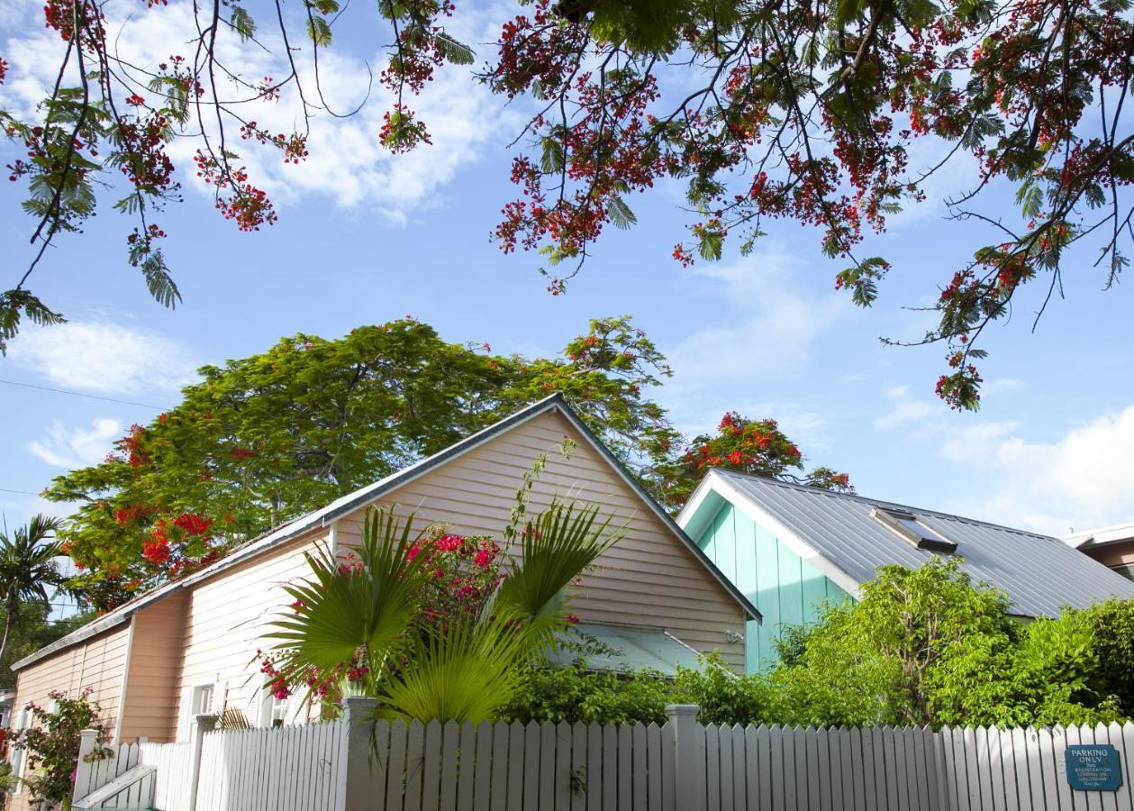 Courtney'S Place Historic Cottages & Inns Key West Exterior foto